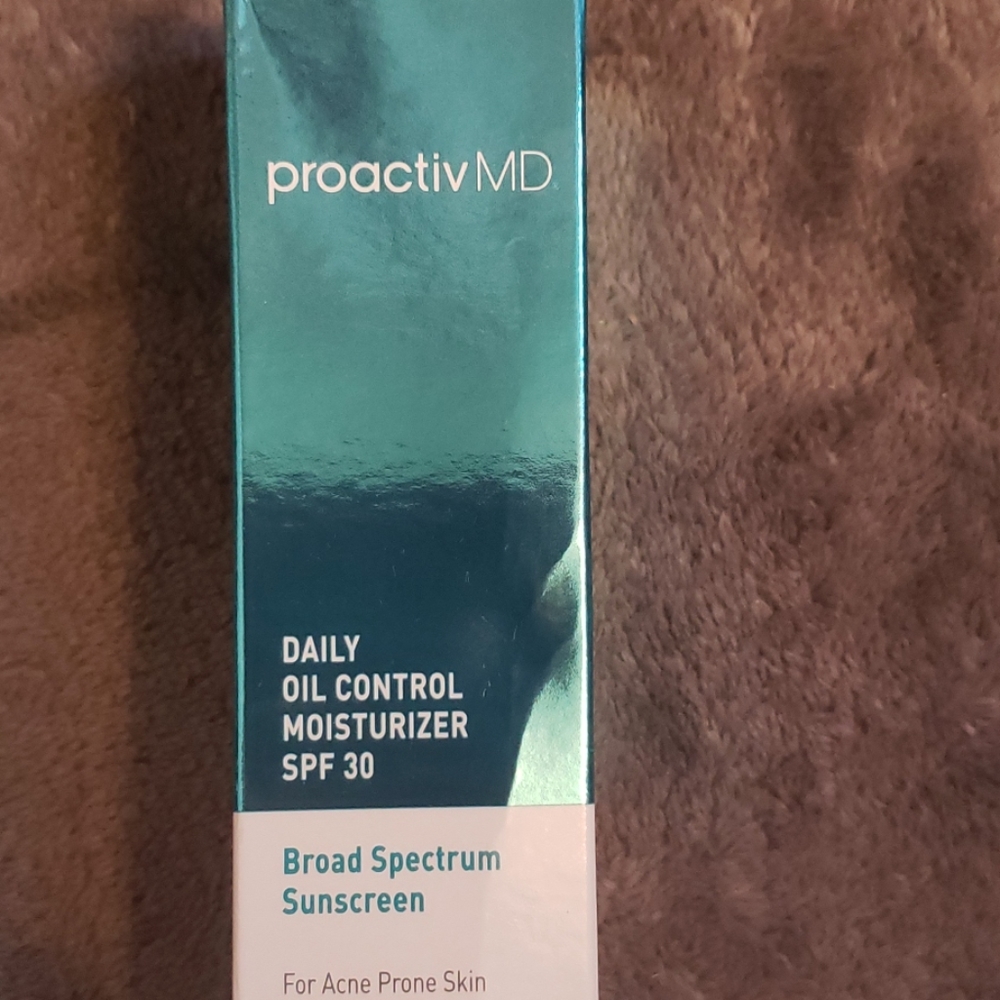 Proactiv MD daily oil control moisturizer spf 30